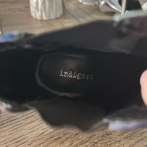 Indigo Women's Black Shoes